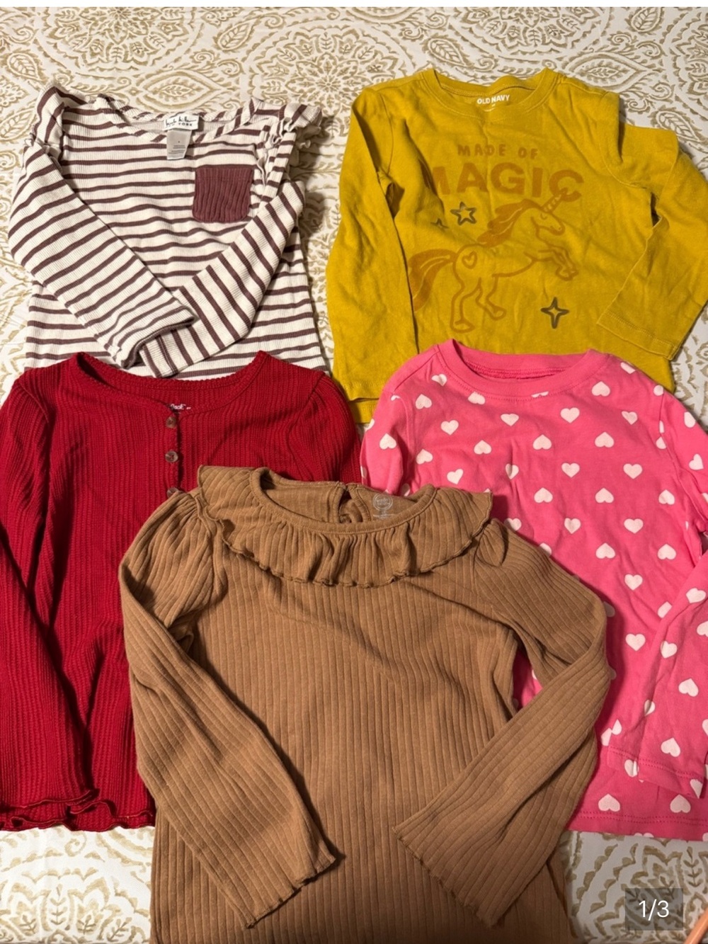 View all pictures huge girls 4t lot sets posted individually